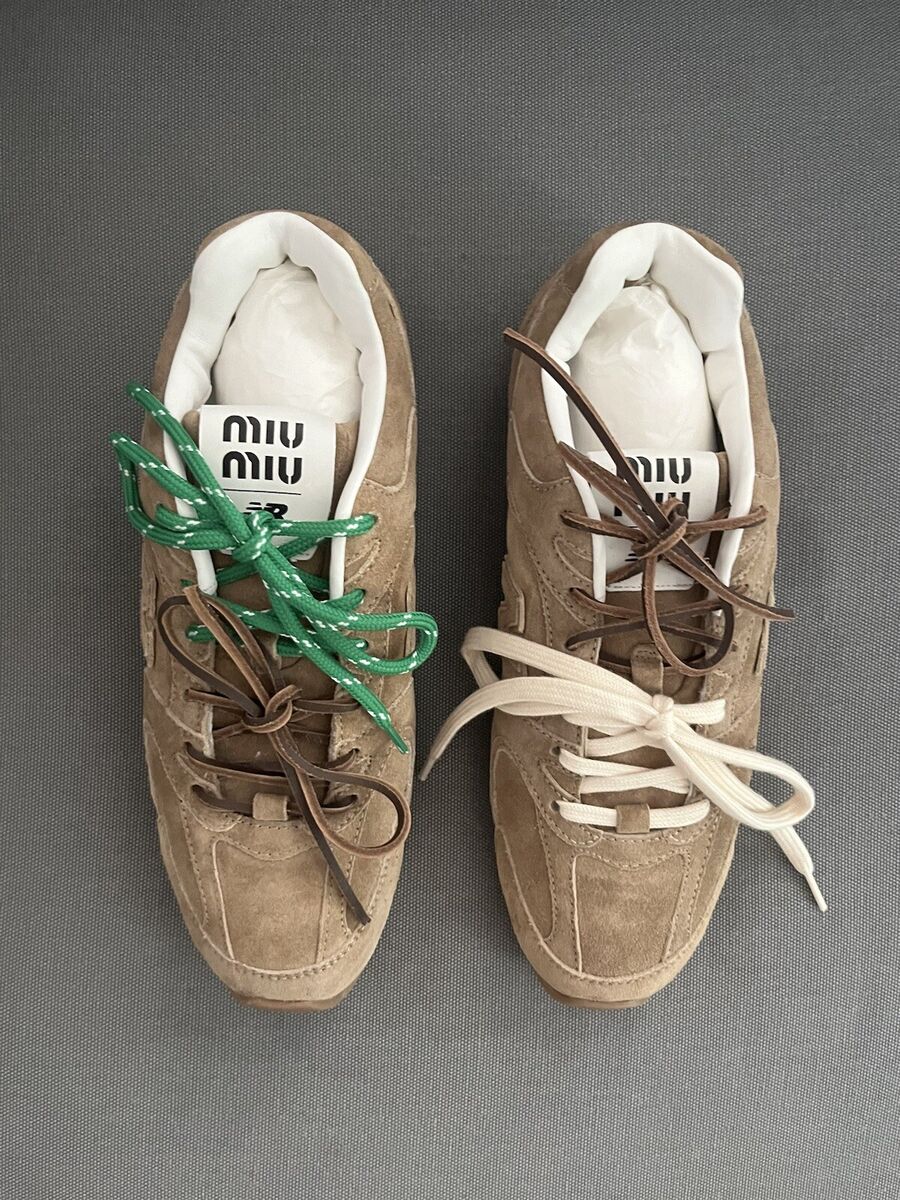 New Balance x Miu Miu 530 SL Suede Sneakers Ecru Size 41 EU New Balance x Miu Miu 530 SL Suede Sneakers Ecru Size 41 EU