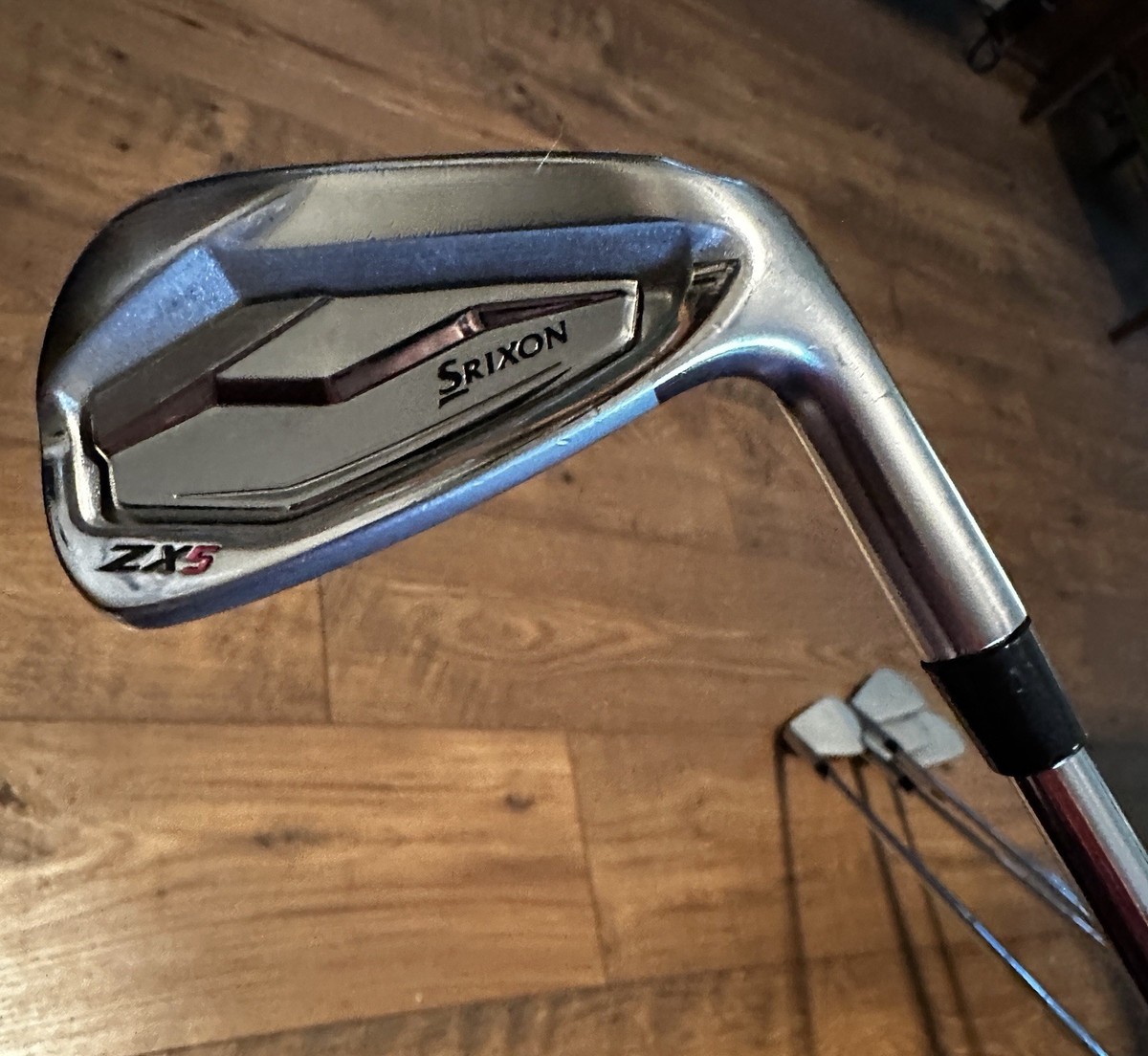 Srixon ZX5 Iron Set 6-PW Nippon NS Pro Modus 3 130g Regular Steel