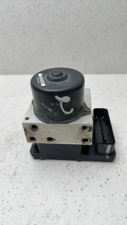 Nissan XTERRA 2003 2004 piezas de freno antibloqueo Foto 4 de 4