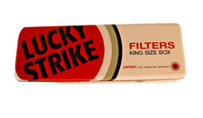 Lata de tabaco vintage Lucky Strike Brown and Patterson con muestra incluida