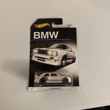 Hot Wheels BMW Series '92 BMW M3 2/8