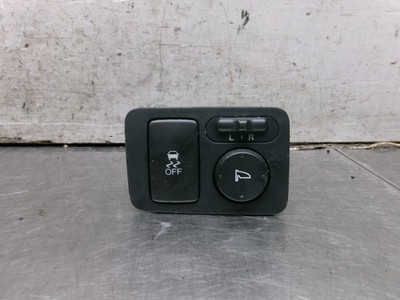 07 - 11 HONDA CR-V POWER MIRROR CONTROL SWITCH AND VSA OFF BUTTON BEZEL OEM