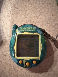 海外限定 たまごっち コネクション V3 英語版 2004 Green Frog Tamagotchi Connection Green | eBay