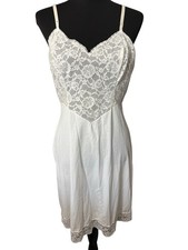 VTG Vanity Fair Ivory Lace Slip Bridal Nightgown USA 36 Small Adjustable