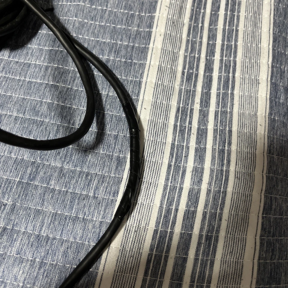 Rift Oculus Has Only One Controller check last slide - Image 4 of 4