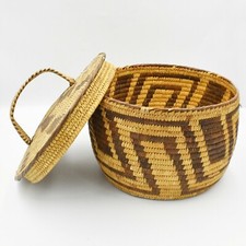 Native American Papago Indian woven Basket w/ Lid