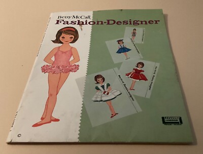 Betsy McCall 1961 Fashion Designer Complete Working Clean