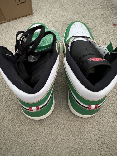 Size 11 W 9.5 M- Air Jordan 1 Retro OG High Lucky Green W - Picture 4 of 7