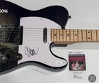 DAN REYNOLDS SIGNED CUSTOM IMAGINE DRAGONS NIGHT VISIONS ELECTRIC GUITAR JSA COA — photo 2