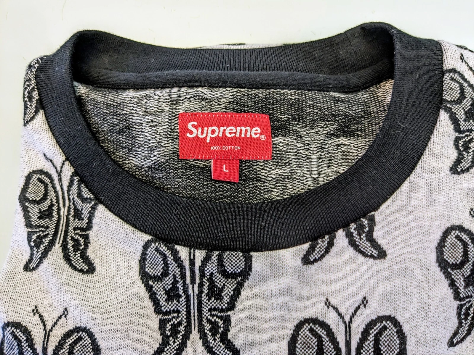 Pull homme Supreme Butterfly