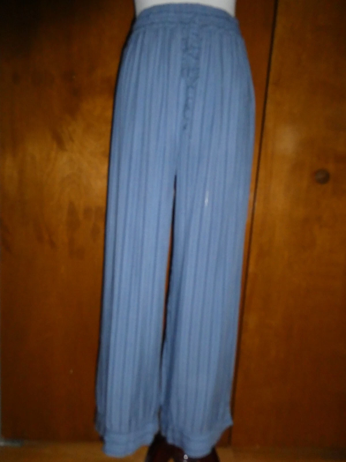 Collection Women Blue Viscos lightweight Summer Capris Pants S/M Italy