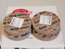 (4) 3M Scotch Brite Cut Polish Deburring Unitized Wheel 5A Fine 3” x 1/2” x 1/2"