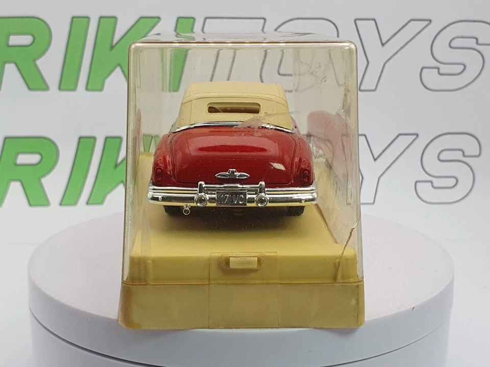Buick Super Convertible Solido 1/43 Rosso 1950 - Immagine 4 di 4