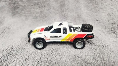 Hot Wheels 1/64 Toyota T-100 TRD Racing Truck Real Riders Mint 1/64