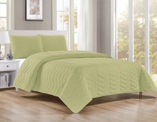 BT684-K SAGE 3PC PREWASHED QUILT SET