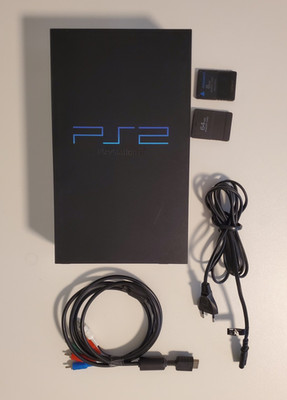 Sony PlayStation 2 PS2 Konsole SCPH-39004 PAL Schwarz mit Kabeln 64MB