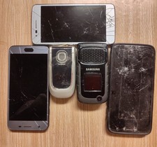 5 Old Cellphones Nokia Samsung Motorola