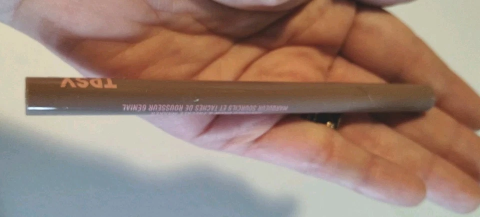 Typsy Brow And Freckle Marker Irish Cream Makeup Avon Fine Point Irish Cream 001 - Image 2 of 4