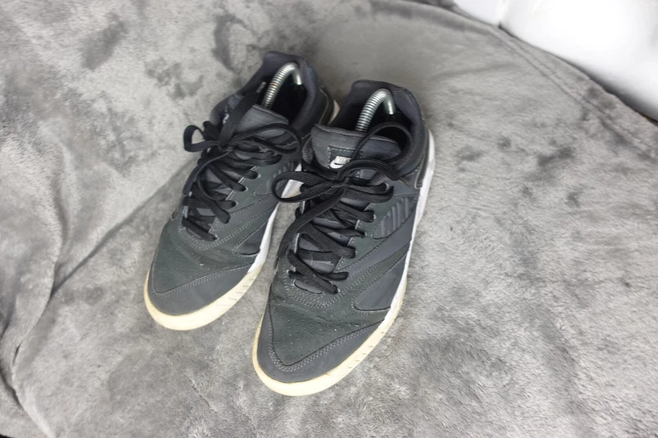 Nike Air Tech Challenge 4 Low Wolf Gris Talla US 8 Raro Foto 2 de 4