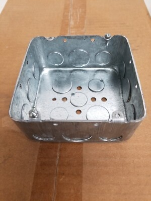 Crouse Hinds TP556 4-11/16'' Square Outlet Box 2-1/8'' Deep 1/2-3/4'' KO Box of 25