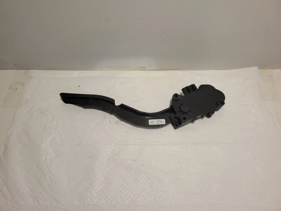 Sensor de pedal acelerador Saturn Vue 2004-2007 pedal de acelerador estándar  Foto 2 de 4