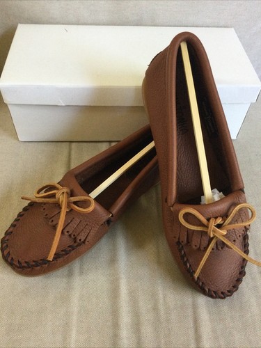 New Minnetonka Moccasin Womens Classic 