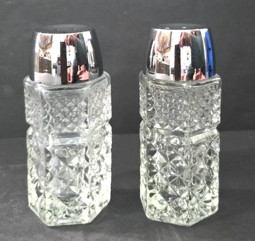 Vintage Anchor Hocking Salt & Pepper Shakers WEXFORD Pair 4.25" High