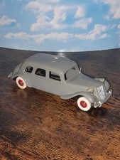 norev 1 43 ancien Citroen Traction Avant  Grise