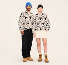 Woolrich x Target Sheep Print Sweater Adult Medium Pullover Relaxed Fit NWT