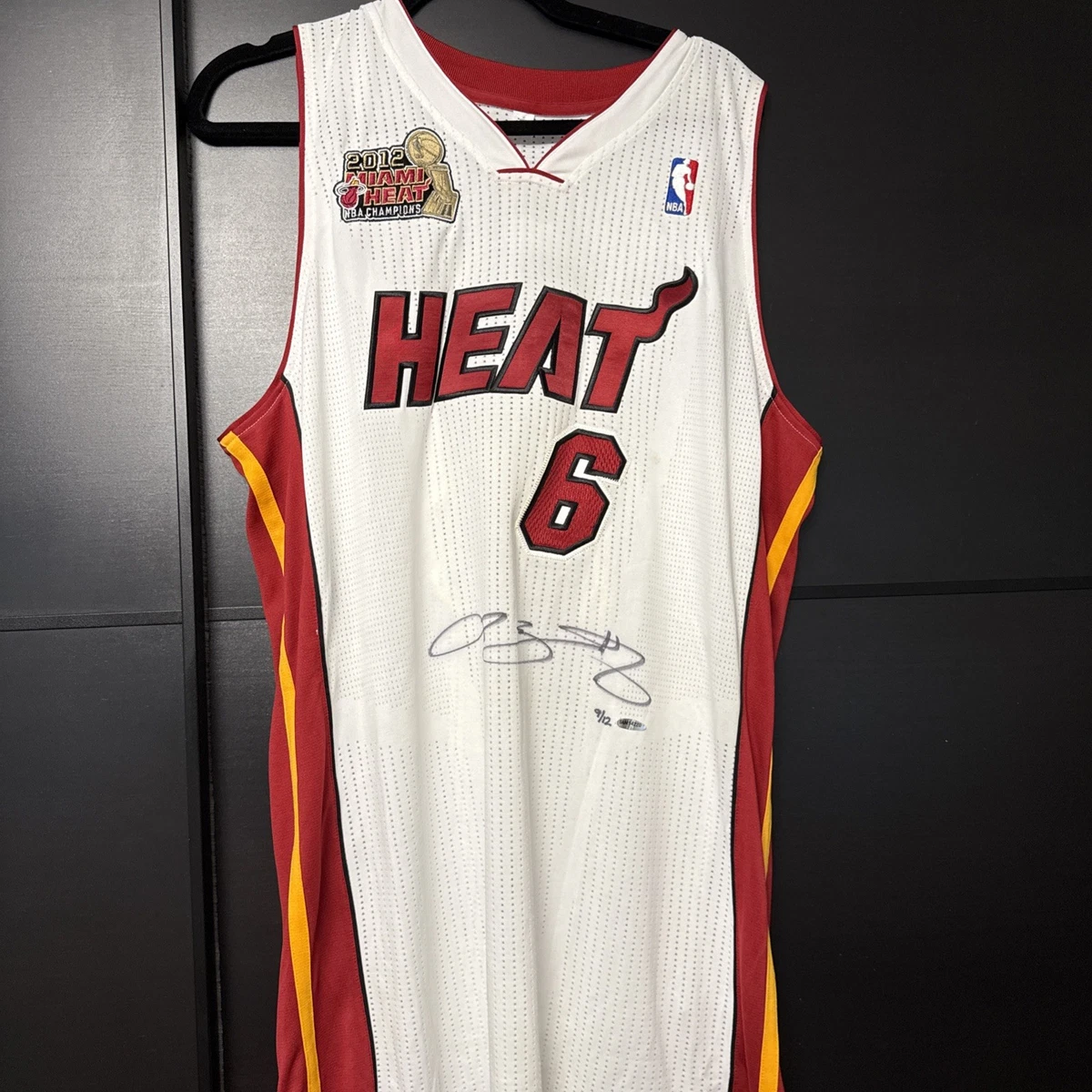 Preços baixos em Lebron James Miami Heat Basquete NBA Camisas