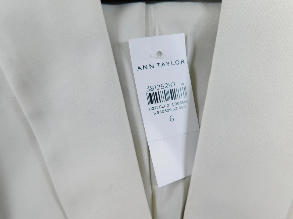 Blazer Ann Taylor Mujer 6 Marfil Un Botón Muesca Solapa Forrado Elastizado Oficina Nuevo Foto 2 de 4