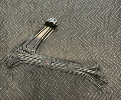 2015 LEXUS RC-F RIGHT REAR SUSPENSION CROSSMEMBER MOUNT BRACE OEM