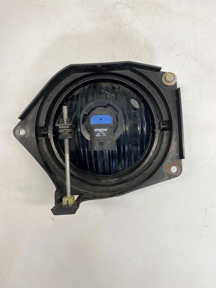 Conjunto de luz marcadora lateral usada se adapta a: Hummer H3 2007 montado en guardabarros Foto 3 de 4