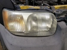 Passenger Right Headlight Fits 01-04 ESCAPE 1165277