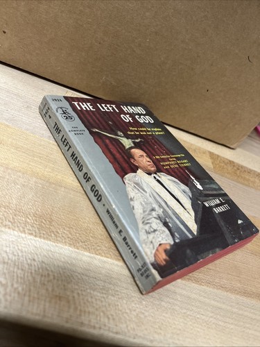 The Left Hand Of God-1955 Pocketbook paperback/William E. Barrett Box 243 - Picture 2 of 7