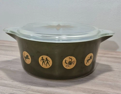 Pyrex Zodiac Vintage Casserole Dish 475  w/ Lid 2.5 Qt Astrology Symbols Promo