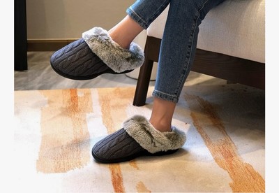 Parlovable Women's Fuzzy House Slippers Warm Soft Memory Foam By Black Size 9-10