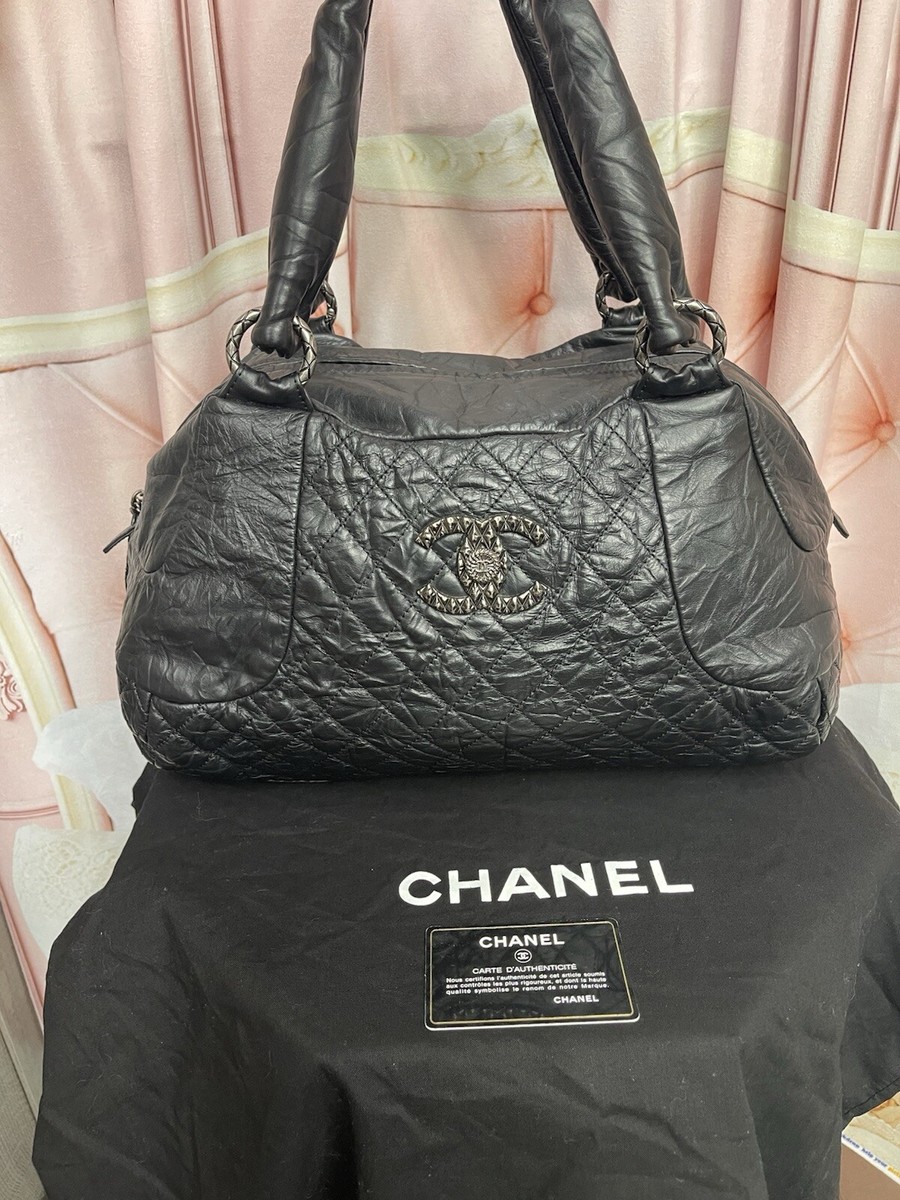 ここ Chanel Aged Calfskin Coco Rider Bowling Bag Black ABSOLUTELY