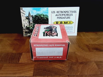Socle étiquetté Rami JMK Mieusset 1903 – Boîte Miniature 1/43 Collection