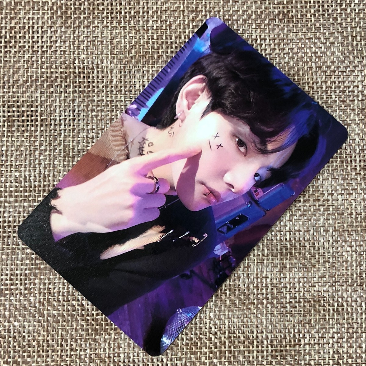 BTS V TAEHYUNG [ 2022 Season's Greetings ] Official Photocard