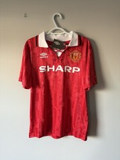 Eric Cantona Manchester United Retro Vintage New Men’s Red Soccer Jersey - Small