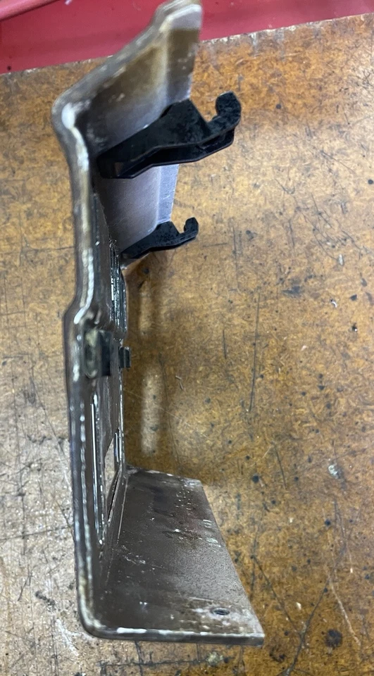 86-95 MERCEDES BENZ 300TE W124 SEDÁN VAGÓN TABLERO CENTRAL MOLDURA DE MADERA FABRICANTE DE EQUIPOS ORIGINALES 7 orificios Foto 4 de 4