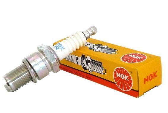Kerze BR8ES NGK Aprilia SX 50 2006 2007 2008 2009 2010 2011 2012 2013 2014-image
