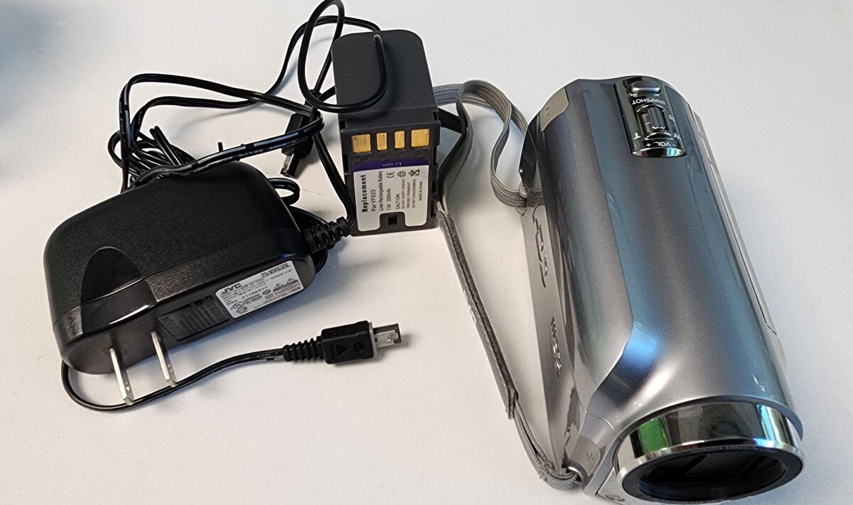 JVC Everio G Series Hard Disc Camera GZ-MG630SU Silver | eBay JVC Everio G Series Hard Disc Camera GZ-MG630SU Silver | eBay