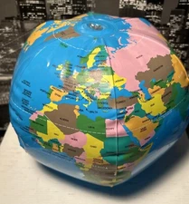 Vtg 2002 National Geographic Kids Inflatable Beach Ball Globe Earth World