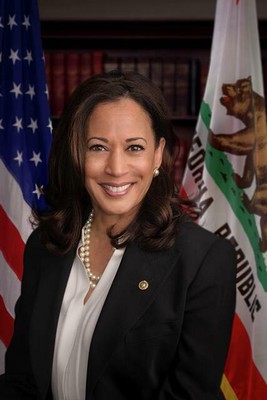 Photo:Official portrait of California Senator Kamala D. Harris 2017