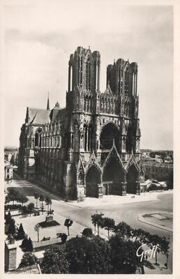 1953 VINTAGE REAL PHOTO REIMS GOTHIC CATHEDRAL NOTRE-DAME DE REIMS POSTCARD