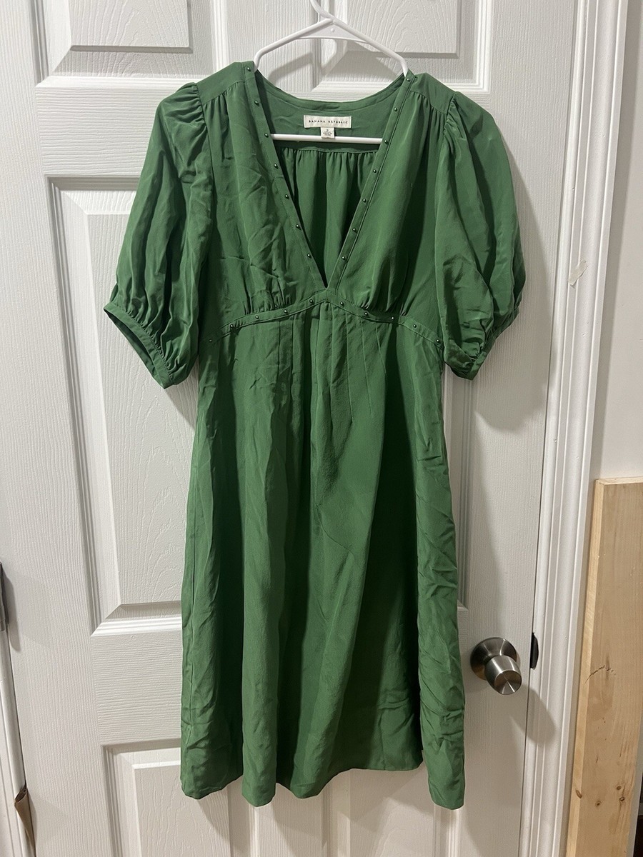 Banana republic 100% silk green dress size 2 excellent condition | eBay