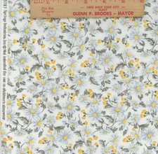 Sprouting Daisies Quilters Only Calico Spring Cotton Fabric 1 yd x 44"