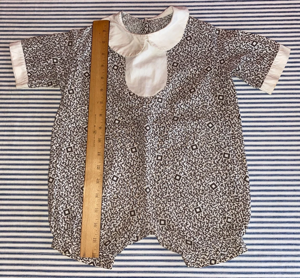 Romper e calcinhas Gingham antigas infantis preto e branco CALICO 1920 - Imagem 3 de 4